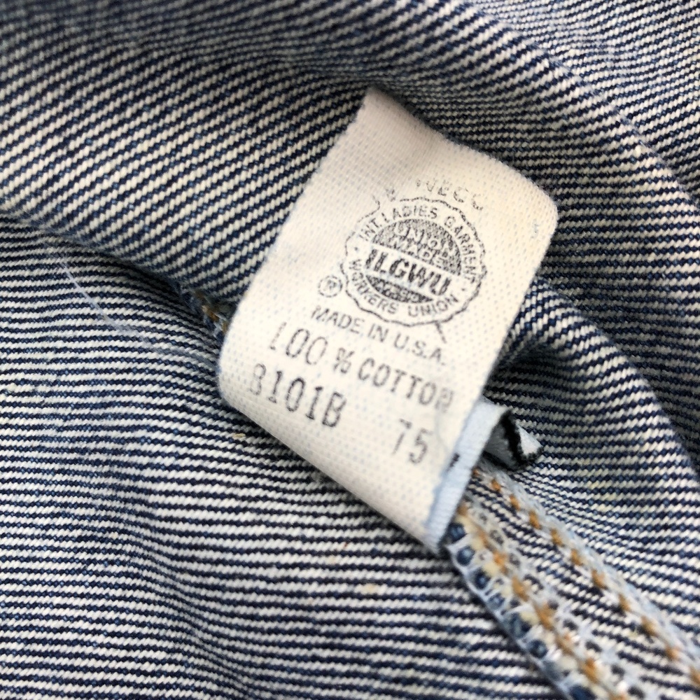 Calvin Klein CK Denim Jean Vest - Picture 8 of 8